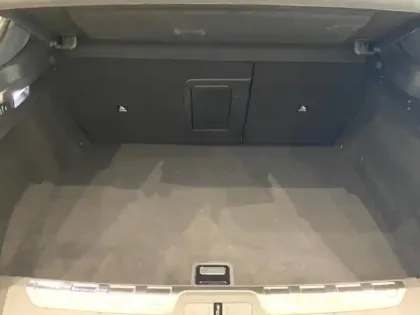 Photo 13 DS DS 4  E-TENSE 225ch Performance Line +