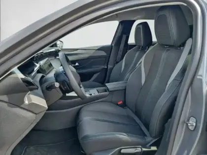 Photo 30 Peugeot 308  BlueHDi 130ch S&S EAT8