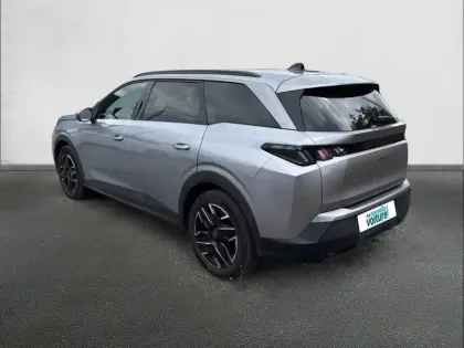 Photo 33 Peugeot 5008  Hybrid 136 e-DCS6
