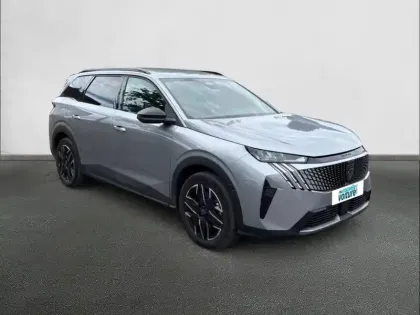Photo 29 Peugeot 5008  Hybrid 136 e-DCS6