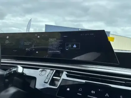 Photo 19 Peugeot 5008  Hybrid 136 e-DCS6