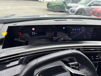 Photo 9 Peugeot 5008  Hybrid 136 e-DCS6