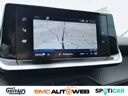 Photo 17 Peugeot 2008  PureTech 130 S&S EAT8