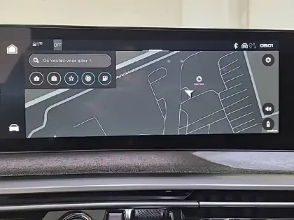 Photo 68 Peugeot 5008  Hybrid 136 e-DCS6