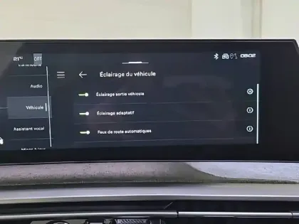 Photo 71 Peugeot 5008  Hybrid 136 e-DCS6