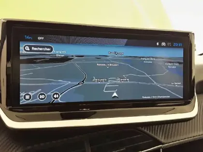 Photo 14 Peugeot 208  Hybrid 100 e-DCS6