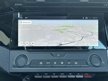 Photo 14 Peugeot 308  BlueHDi 130ch S&S EAT8