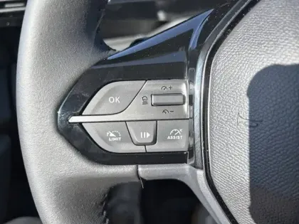 Photo 19 Peugeot 308  BlueHDi 130ch S&S EAT8