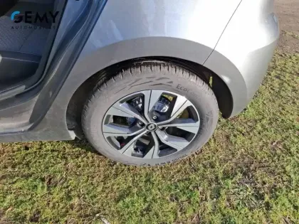 Photo 10 Renault Clio  TCe 90