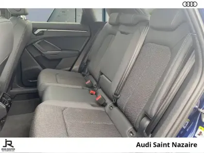 Photo 60 Audi Q3  35 TFSI 150 ch S tronic 7