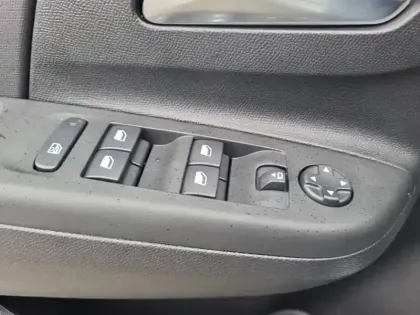 Photo 17 Opel Corsa  1.2 75 ch BVM5