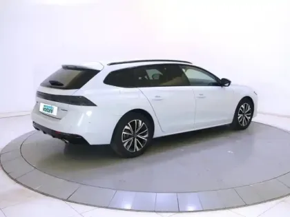 Photo 24 Peugeot 508  SW Hybrid 180 e-EAT8