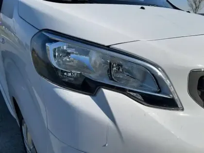 Photo 15 Peugeot Expert  FGN M BLUEHDI 145 S&S EAT8