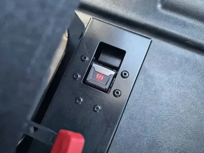 Photo 24 Peugeot Expert  FGN M BLUEHDI 145 S&S EAT8