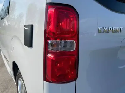 Photo 16 Peugeot Expert  FGN M BLUEHDI 145 S&S EAT8