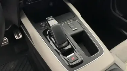 Photo 22 Citroën C5 aircross  Hybride Rechargeable 225 S&S e-EAT8 Shine