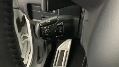 Photo 16 Citroën C5 aircross  Hybride Rechargeable 225 S&S e-EAT8 Shine