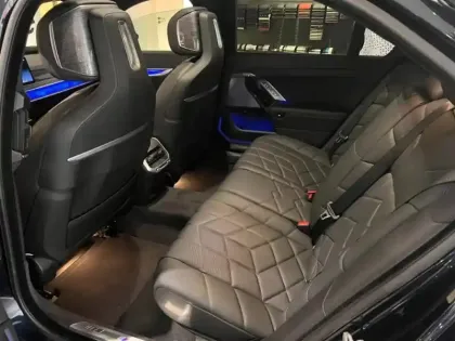 Photo 18 BMW Serie 7 Série 7 750eA xDrive 489ch M Sport