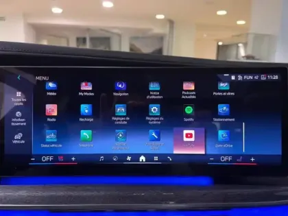 Photo 22 BMW Serie 7 Série 7 750eA xDrive 489ch M Sport