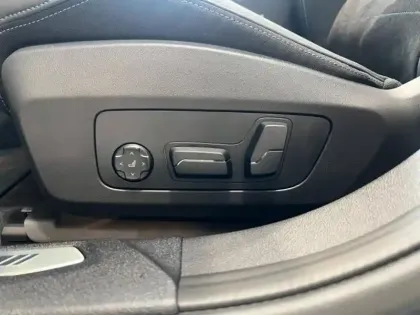 Photo 11 BMW Serie 1 Série 1 M135A xDrive 300ch M Performance