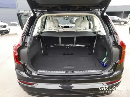 Photo 14 Volvo Xc90  T8 AWD Hybride Rechargeable 455 ch Geartronic 8 7pl