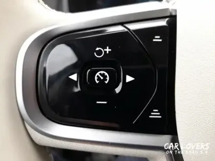 Photo 18 Volvo Xc90  T8 AWD Hybride Rechargeable 455 ch Geartronic 8 7pl