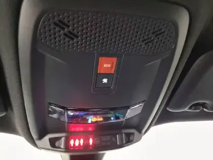 Photo 56 Peugeot 2008  BlueHDi 110 S&S BVM6