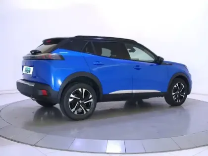 Photo 35 Peugeot 2008  BlueHDi 110 S&S BVM6