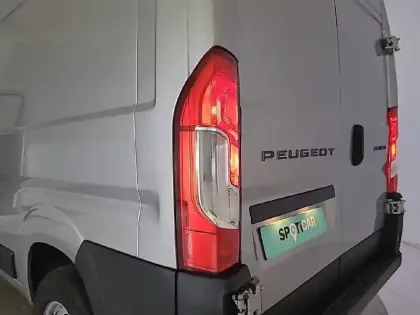 Photo 36 Peugeot Boxer  FOURGON TOLE 3.5 T L2H2 140 S&S BVA8