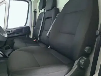 Photo 30 Peugeot Boxer  FOURGON TOLE 3.5 T L2H2 140 S&S BVA8