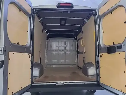 Photo 25 Peugeot Boxer  FOURGON TOLE 3.5 T L2H2 140 S&S BVA8