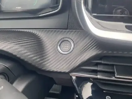 Photo 41 Peugeot 208  Electrique 50 kWh 136ch