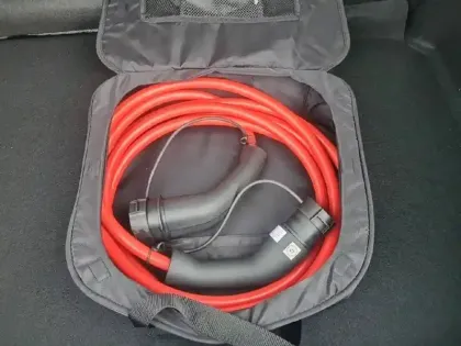 Photo 47 Peugeot 208  Electrique 50 kWh 136ch