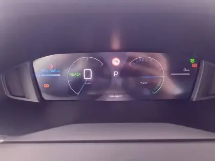 Photo 33 Peugeot 208  Electrique 50 kWh 136ch