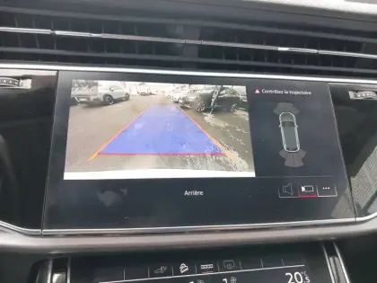 Photo 57 Audi Q8  55 TFSI e 381 Tiptronic 8 Quattro