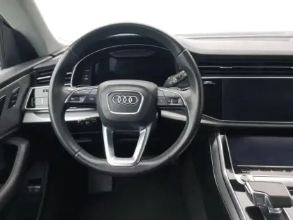 Photo 43 Audi Q8  55 TFSI e 381 Tiptronic 8 Quattro