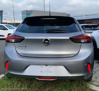 Photo 1 Opel Corsa  Electrique 136 ch & Batterie 50 kw/h