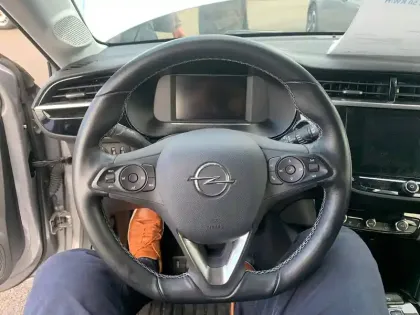 Photo 2 Opel Corsa  Electrique 136 ch & Batterie 50 kw/h