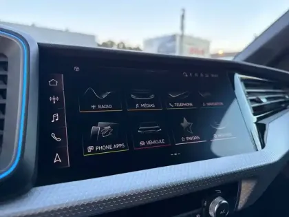 Photo 17 Audi A1  Sportback 30 TFSI 116 ch S tronic 7