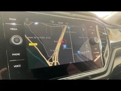 Photo 14 Volkswagen T-roc  1.5 TSI EVO 150ch Carat Euro6d-T