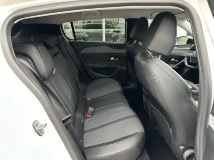 Photo 13 Peugeot 308  1.5 BlueHDi 130ch S&S Allure Pack EAT8