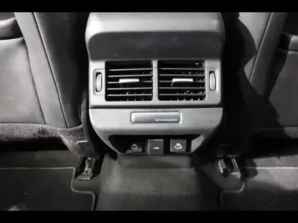 Photo 28 Land rover Range Rover Evoque  2.0 D 200ch R-Dynamic SE AWD BVA