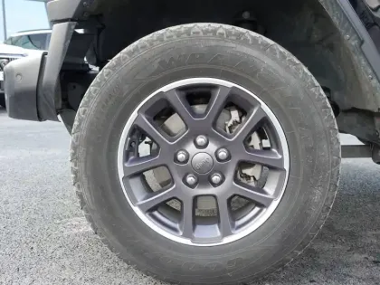 Photo 59 Jeep Gladiator  3.0 V6 MULTIJET 264 CH 4X4 BVA8