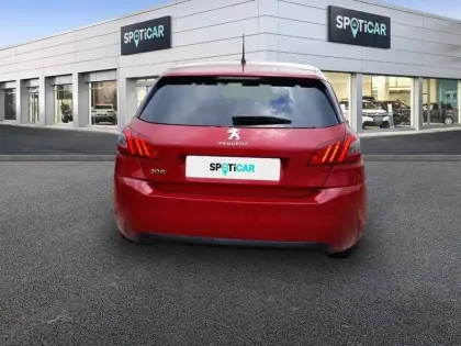 Photo 36 Peugeot 308  PureTech 130ch S&S EAT8