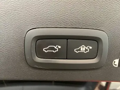 Photo 15 Volvo Xc40  D3 AdBlue 150 ch Geartronic 8