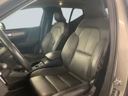 Photo 7 Volvo Xc40  D3 AdBlue 150 ch Geartronic 8