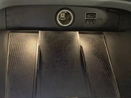 Photo 24 Volvo Xc40  D3 AdBlue 150 ch Geartronic 8