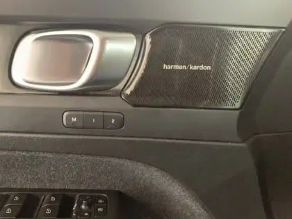 Photo 17 Volvo Xc40  D3 AdBlue 150 ch Geartronic 8