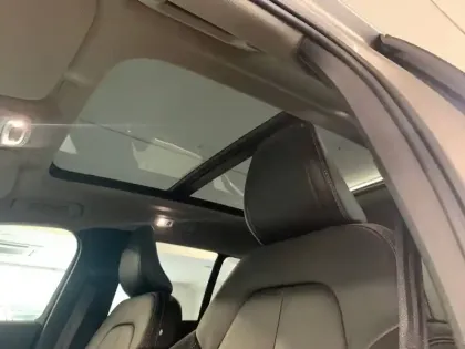 Photo 16 Volvo Xc40  D3 AdBlue 150 ch Geartronic 8