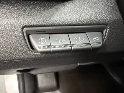 Photo 42 Renault Trafic  E-TECH ELECTRIQUE FGN L1H1 3T AC22